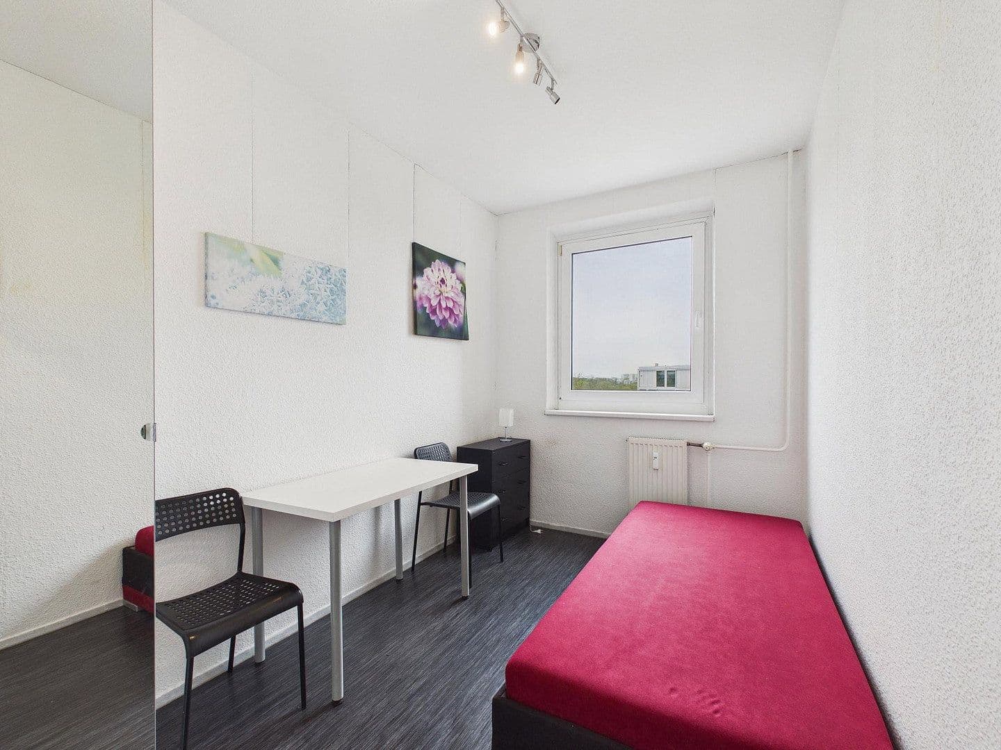 Prodej bytu 6+1 96 m², Lion-Feuchtwanger-Straße 52, Berlin, Berlín Prodej bytu 6+1 96 m², Lion-Feuchtwanger-Straße 52, Berlin, Berlín