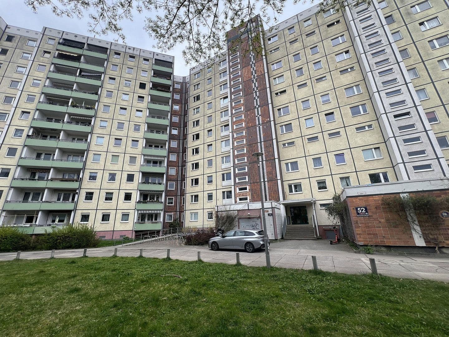 Prodej bytu 6+1 96 m², Lion-Feuchtwanger-Straße 52, Berlin, Berlín Prodej bytu 6+1 96 m², Lion-Feuchtwanger-Straße 52, Berlin, Berlín