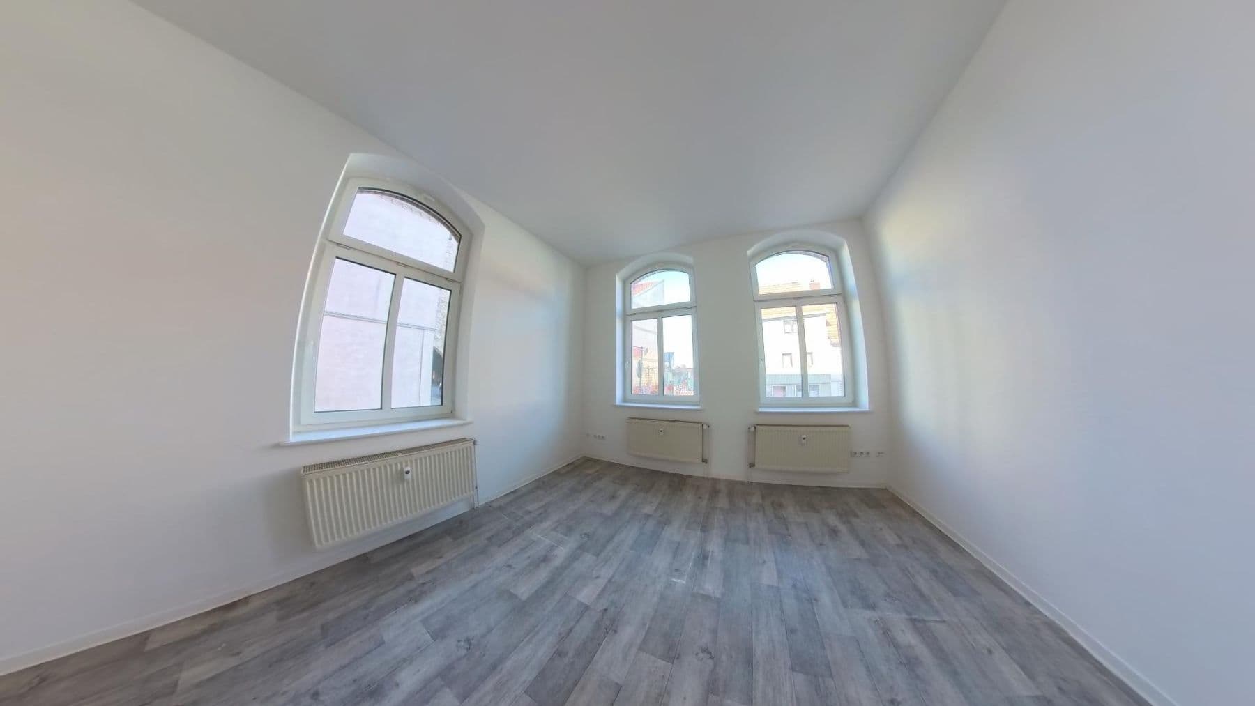 Pronájem bytu 7+1 160 m², Johannisstrasse 22, Mühlhausen/Thüringen, Durynsko Pronájem bytu 7+1 160 m², Johannisstrasse 22, Mühlhausen/Thüringen, Durynsko