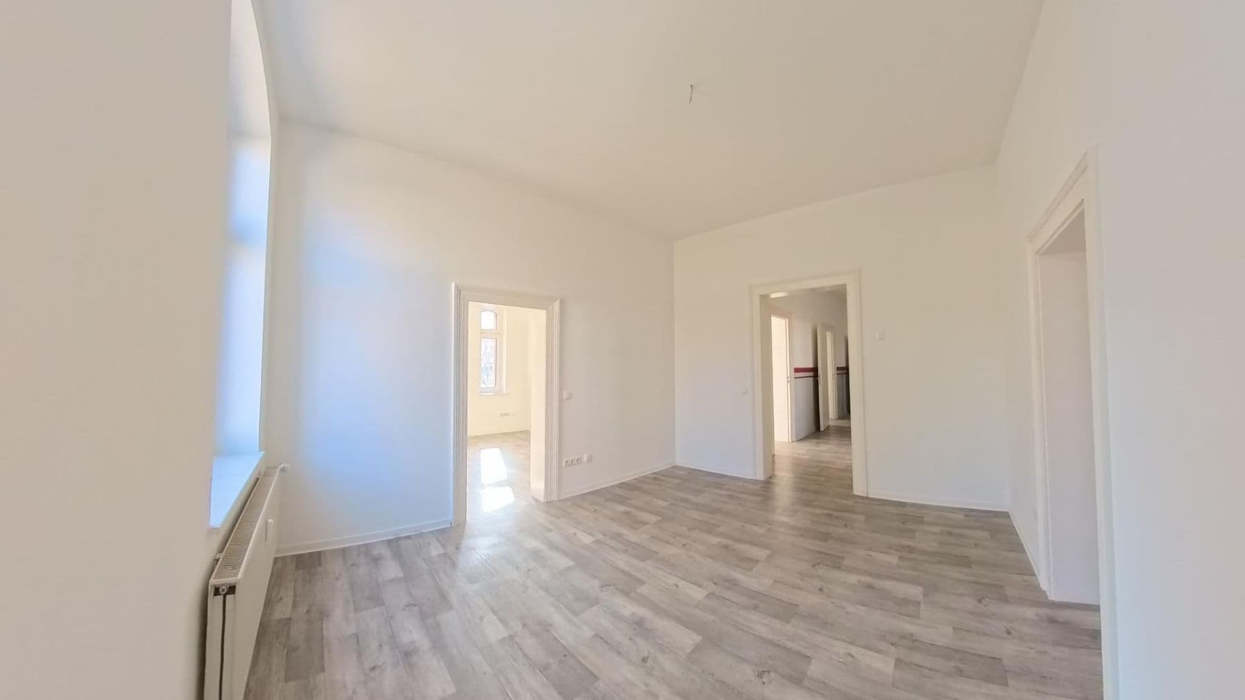 Pronájem bytu 7+1 160 m², Johannisstrasse 22, Mühlhausen/Thüringen, Durynsko Pronájem bytu 7+1 160 m², Johannisstrasse 22, Mühlhausen/Thüringen, Durynsko