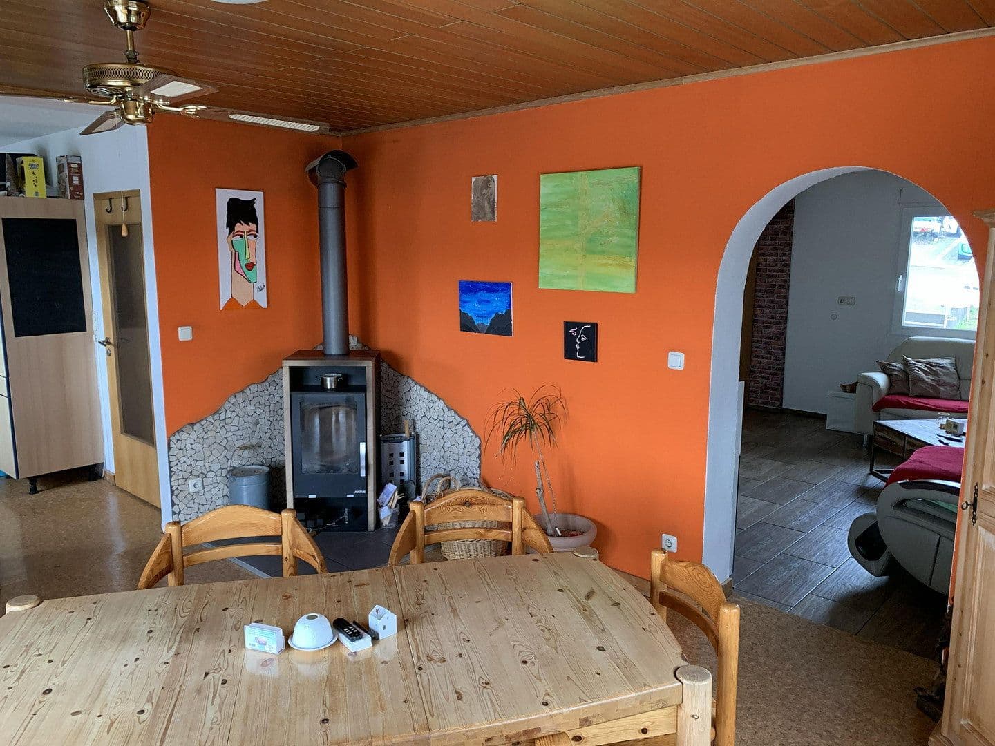 Prodej domu 285 m², pozemek 915 m², Büdingen, Hessen Prodej domu 285 m², pozemek 915 m², Büdingen, Hessen