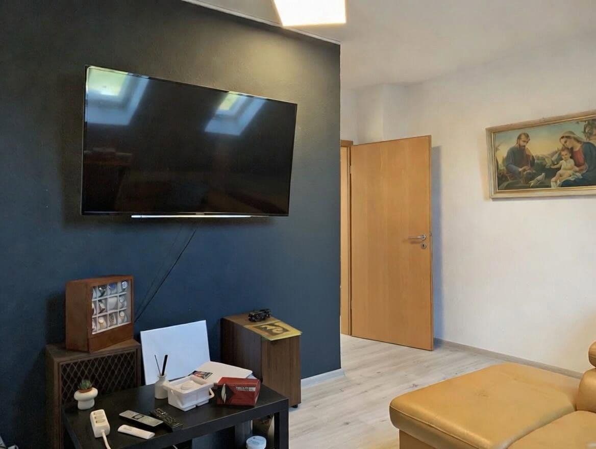 Prodej domu 285 m², pozemek 915 m², Büdingen, Hessen Prodej domu 285 m², pozemek 915 m², Büdingen, Hessen