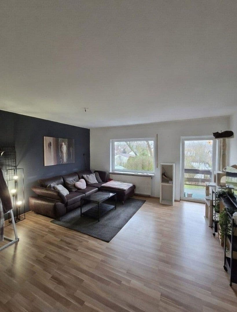 Prodej domu 285 m², pozemek 915 m², Büdingen, Hessen Prodej domu 285 m², pozemek 915 m², Büdingen, Hessen