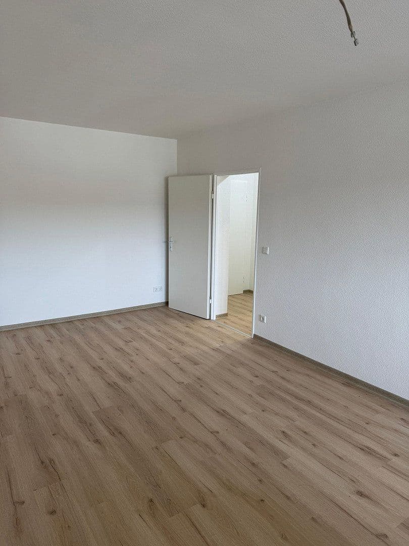 Pronájem bytu 2+1 54 m², Bensheim, Hessen Pronájem bytu 2+1 54 m², Bensheim, Hessen