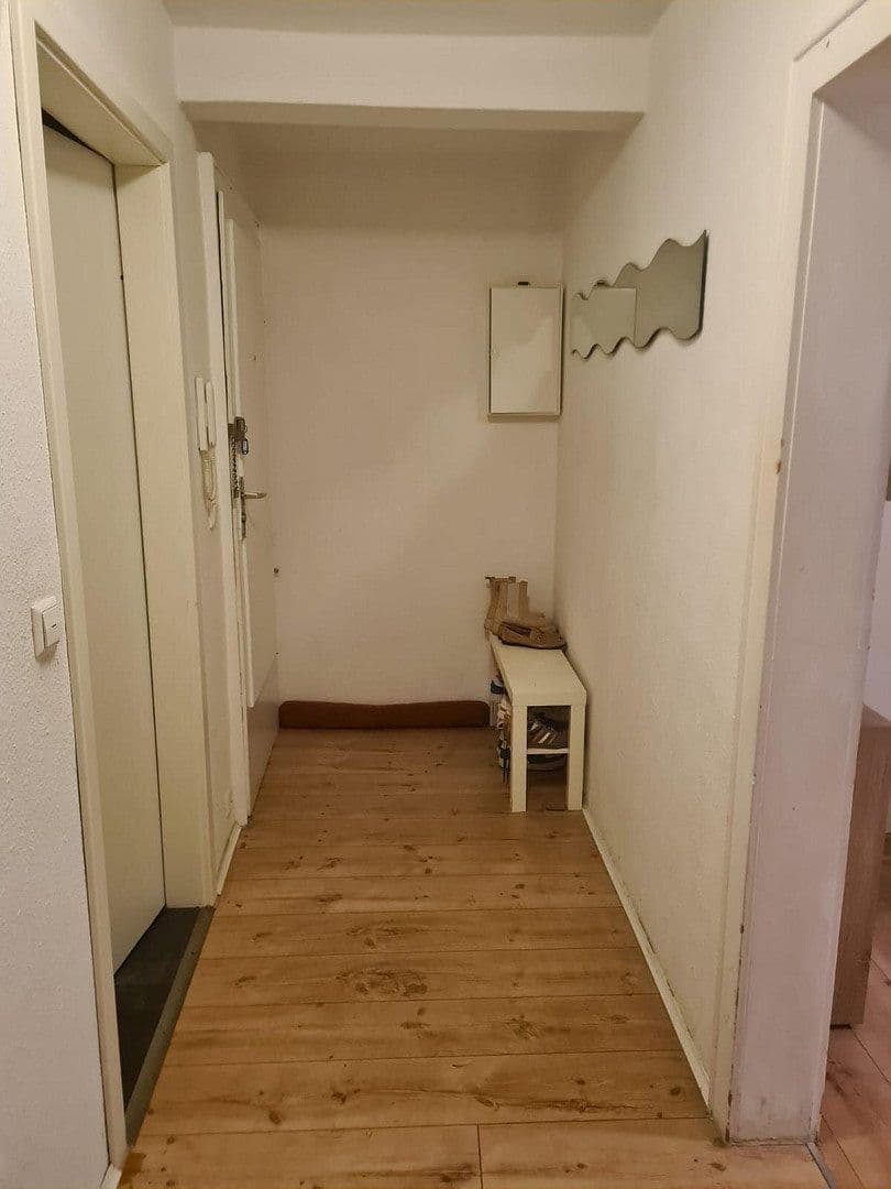 Prodej bytu 4+1 80 m², Rheinhäuserstraße 85, Mannheim, Bádensko-Württembersko Prodej bytu 4+1 80 m², Rheinhäuserstraße 85, Mannheim, Bádensko-Württembersko