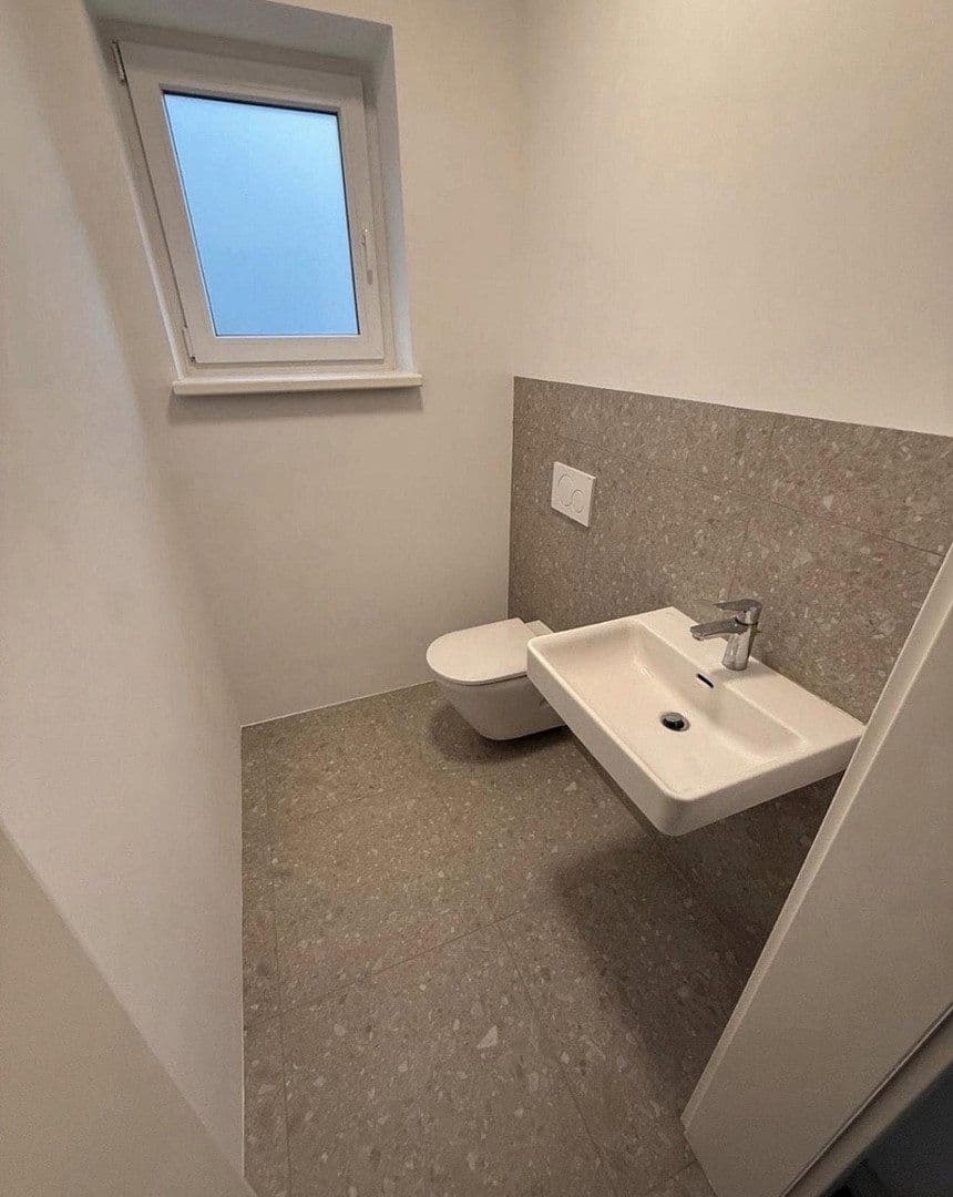 Pronájem domu 145 m², pozemek 700 m², Hasenkrug, Šlesvicko-Holštýnsko Pronájem domu 145 m², pozemek 700 m², Hasenkrug, Šlesvicko-Holštýnsko