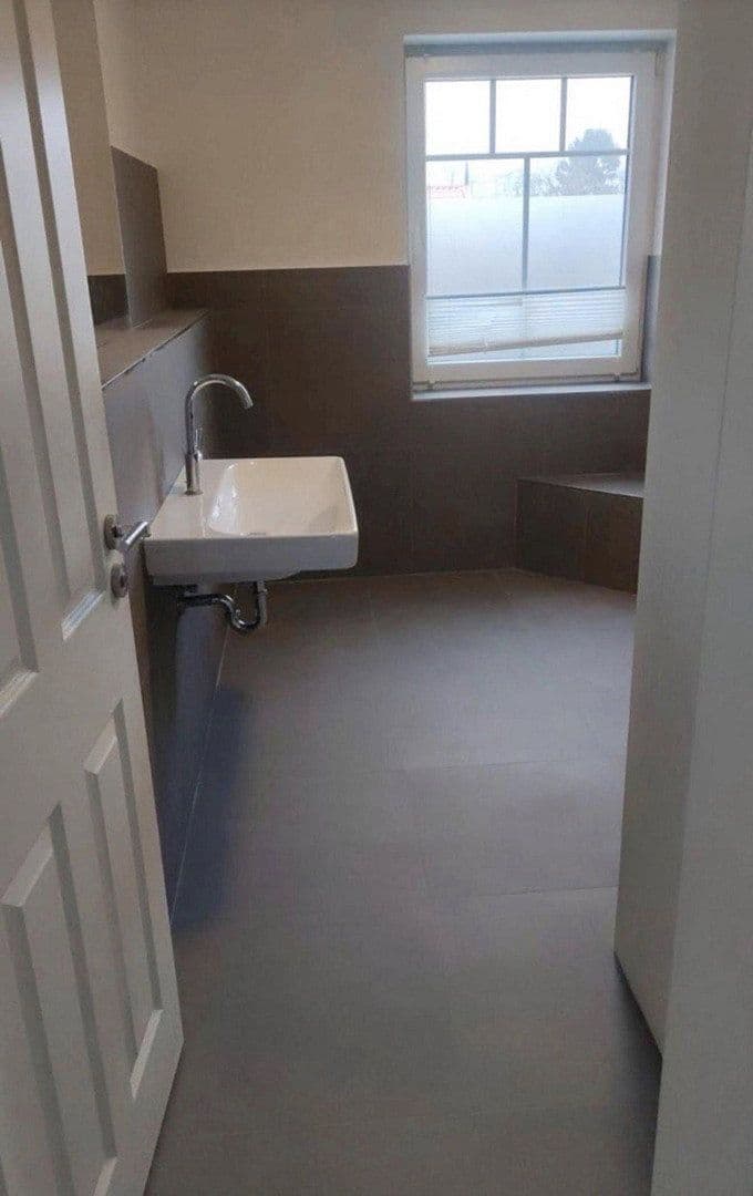 Pronájem domu 145 m², pozemek 700 m², Hasenkrug, Šlesvicko-Holštýnsko Pronájem domu 145 m², pozemek 700 m², Hasenkrug, Šlesvicko-Holštýnsko