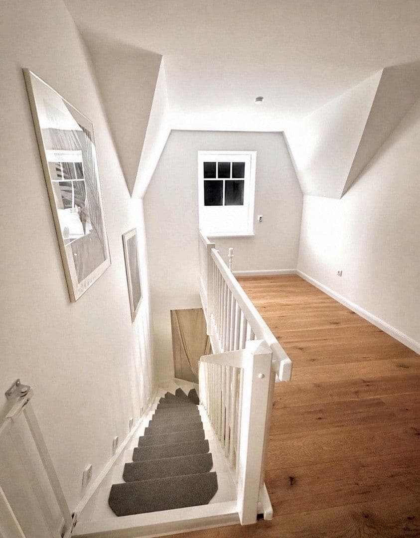Pronájem domu 145 m², pozemek 700 m², Hasenkrug, Šlesvicko-Holštýnsko Pronájem domu 145 m², pozemek 700 m², Hasenkrug, Šlesvicko-Holštýnsko