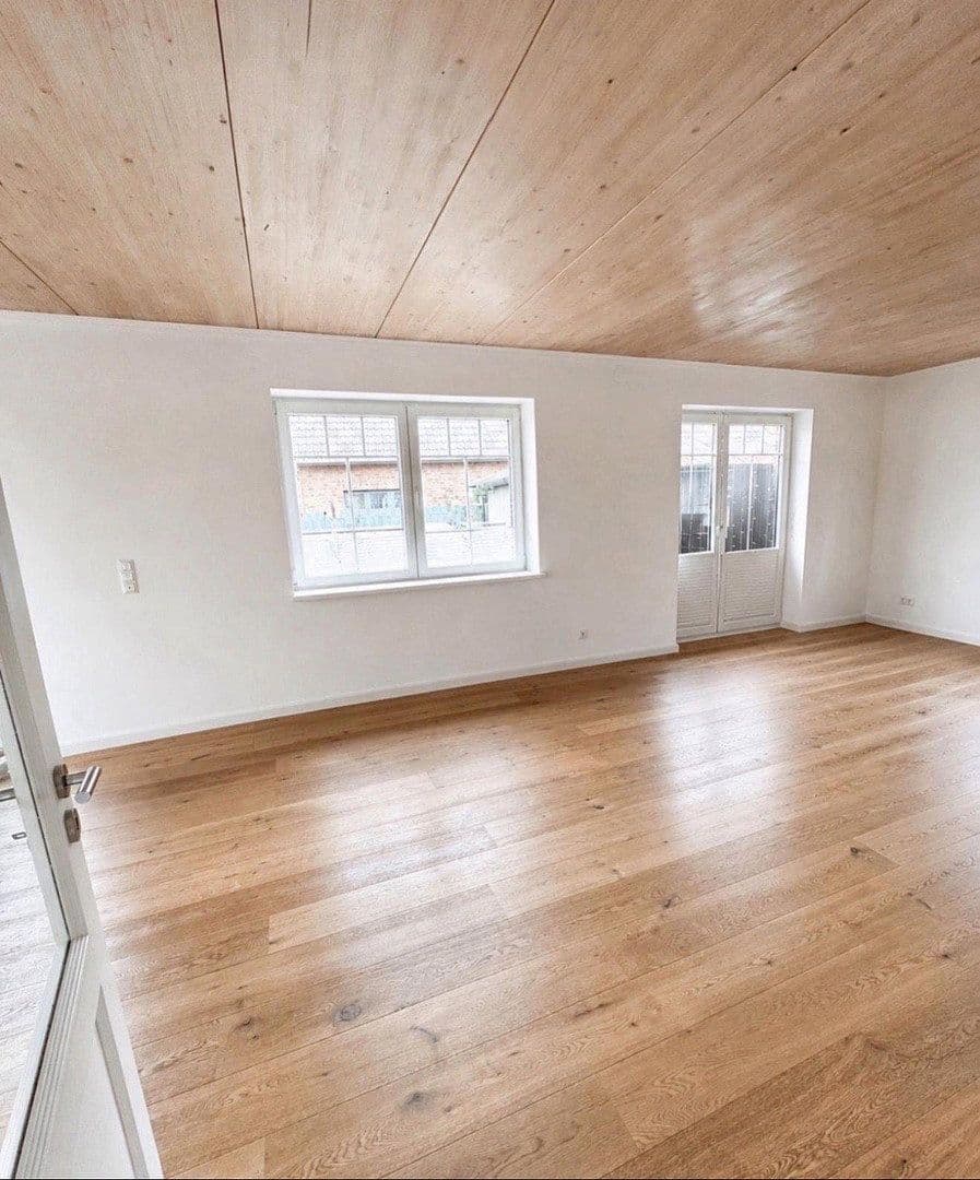 Pronájem domu 145 m², pozemek 700 m², Hasenkrug, Šlesvicko-Holštýnsko Pronájem domu 145 m², pozemek 700 m², Hasenkrug, Šlesvicko-Holštýnsko