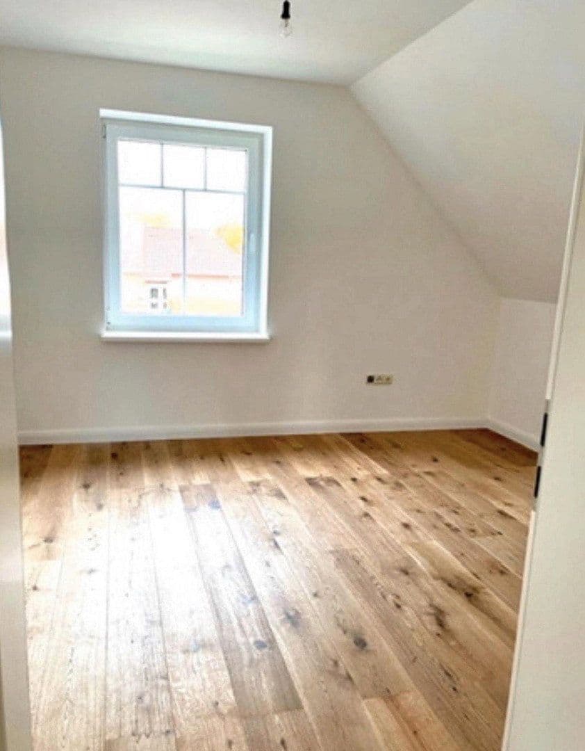 Pronájem domu 145 m², pozemek 700 m², Hasenkrug, Šlesvicko-Holštýnsko Pronájem domu 145 m², pozemek 700 m², Hasenkrug, Šlesvicko-Holštýnsko