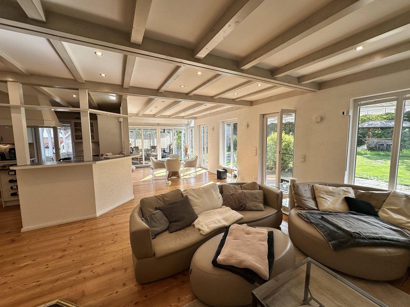 Prodej domu 230 m², pozemek 1.355 m², Hilgertshausen-Tandern, Bavorsko Prodej domu 230 m², pozemek 1.355 m², Hilgertshausen-Tandern, Bavorsko