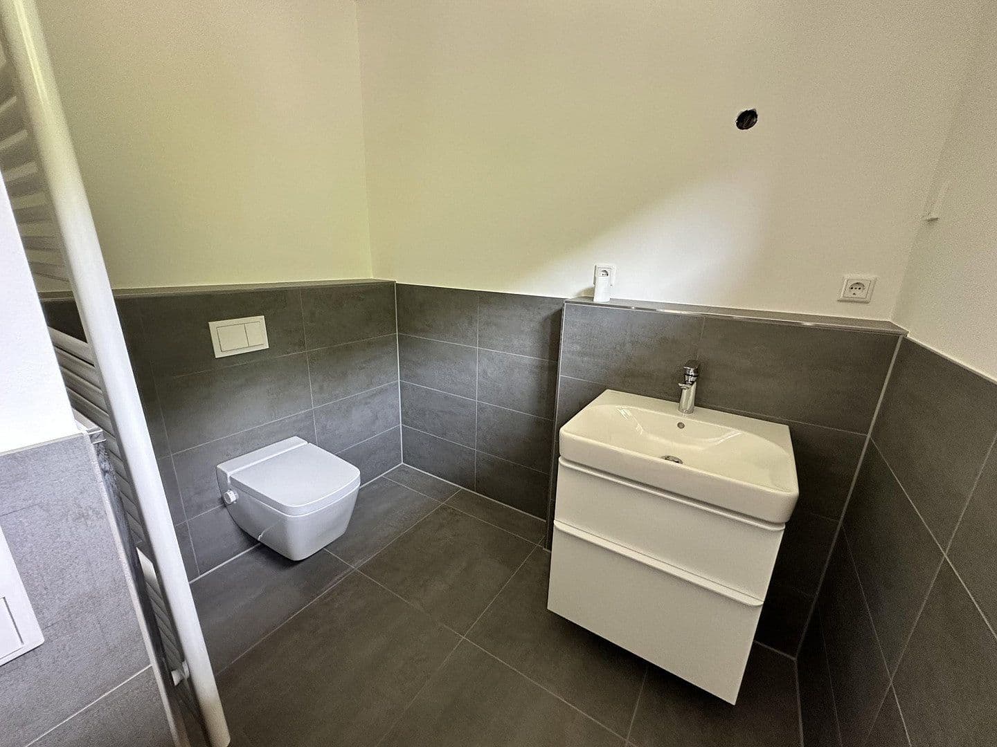 Prodej domu 187 m², pozemek 1.250 m², Rees, Severní Porýní-Vestfálsko Prodej domu 187 m², pozemek 1.250 m², Rees, Severní Porýní-Vestfálsko