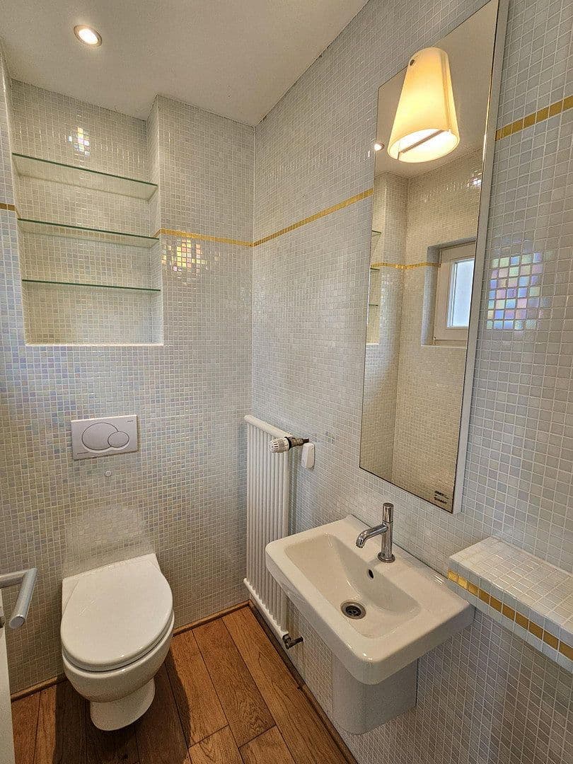 Prodej domu 209 m², pozemek 797 m², Kassel, Hessen Prodej domu 209 m², pozemek 797 m², Kassel, Hessen