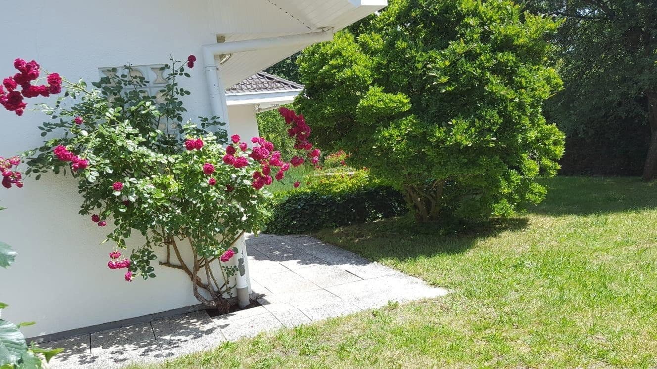 Prodej domu 209 m², pozemek 797 m², Kassel, Hessen Prodej domu 209 m², pozemek 797 m², Kassel, Hessen