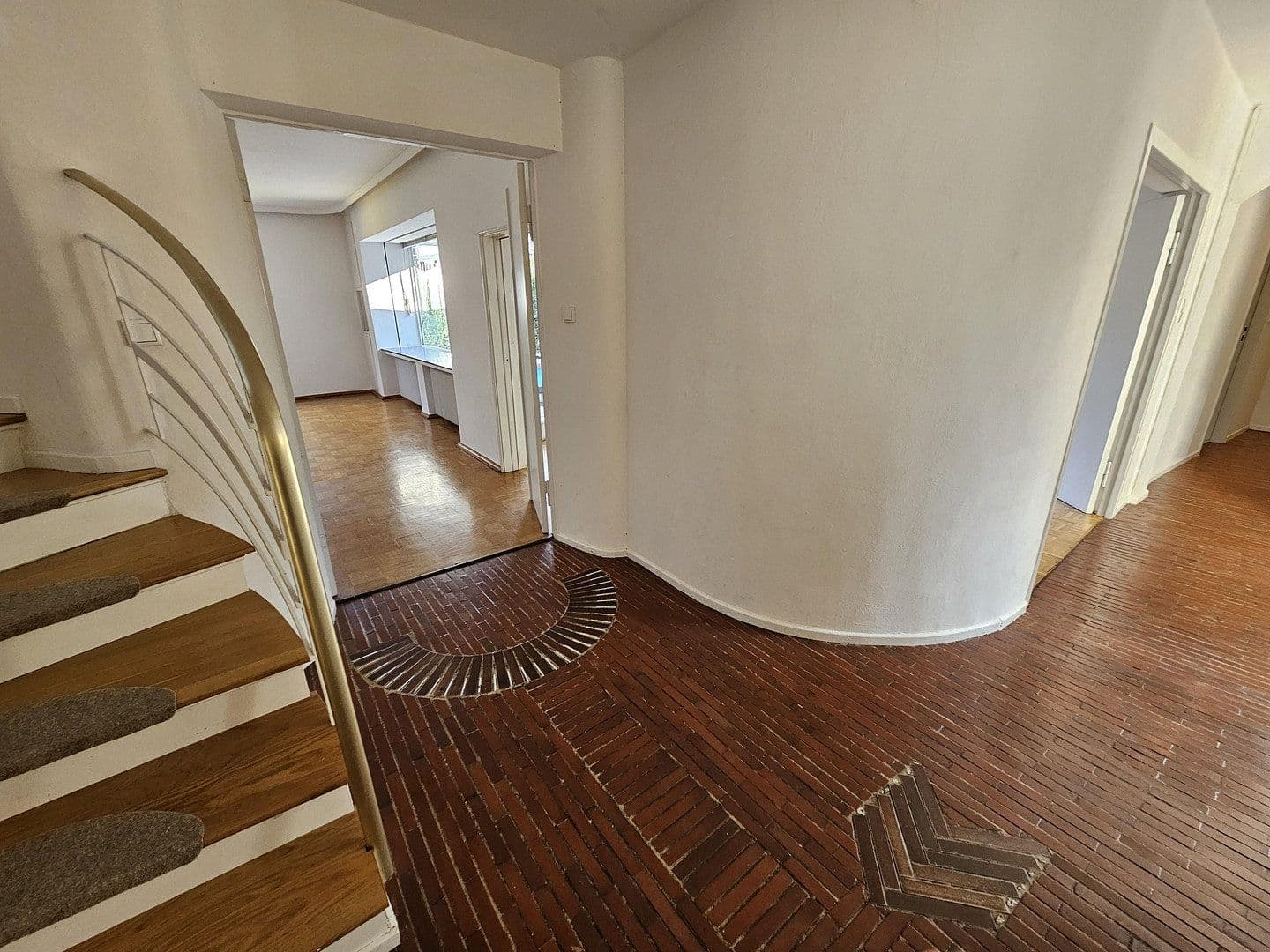 Prodej domu 209 m², pozemek 797 m², Kassel, Hessen Prodej domu 209 m², pozemek 797 m², Kassel, Hessen