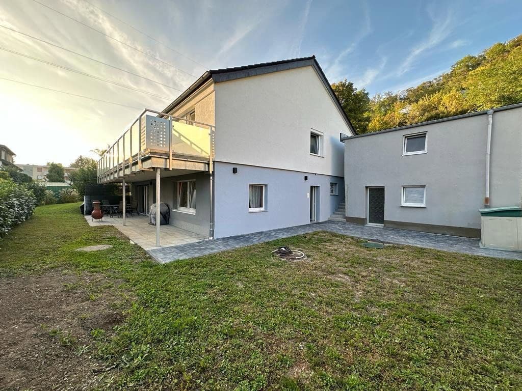 Pronájem bytu 2+kk 86 m², Engeltalstr. 16, Grenzach-Wyhlen, Bádensko-Württembersko Pronájem bytu 2+kk 86 m², Engeltalstr. 16, Grenzach-Wyhlen, Bádensko-Württembersko