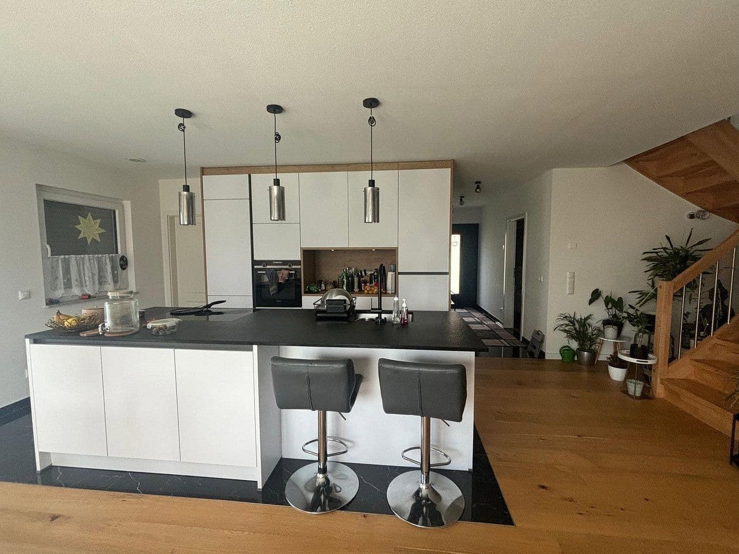 Pronájem domu 157 m², pozemek 400 m², Hurlacher str 28a, Langerringen, Bavorsko Pronájem domu 157 m², pozemek 400 m², Hurlacher str 28a, Langerringen, Bavorsko