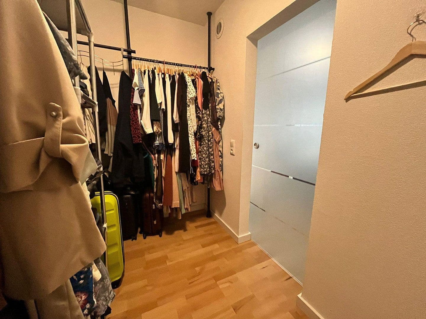 Pronájem domu 157 m², pozemek 400 m², Hurlacher str 28a, Langerringen, Bavorsko Pronájem domu 157 m², pozemek 400 m², Hurlacher str 28a, Langerringen, Bavorsko