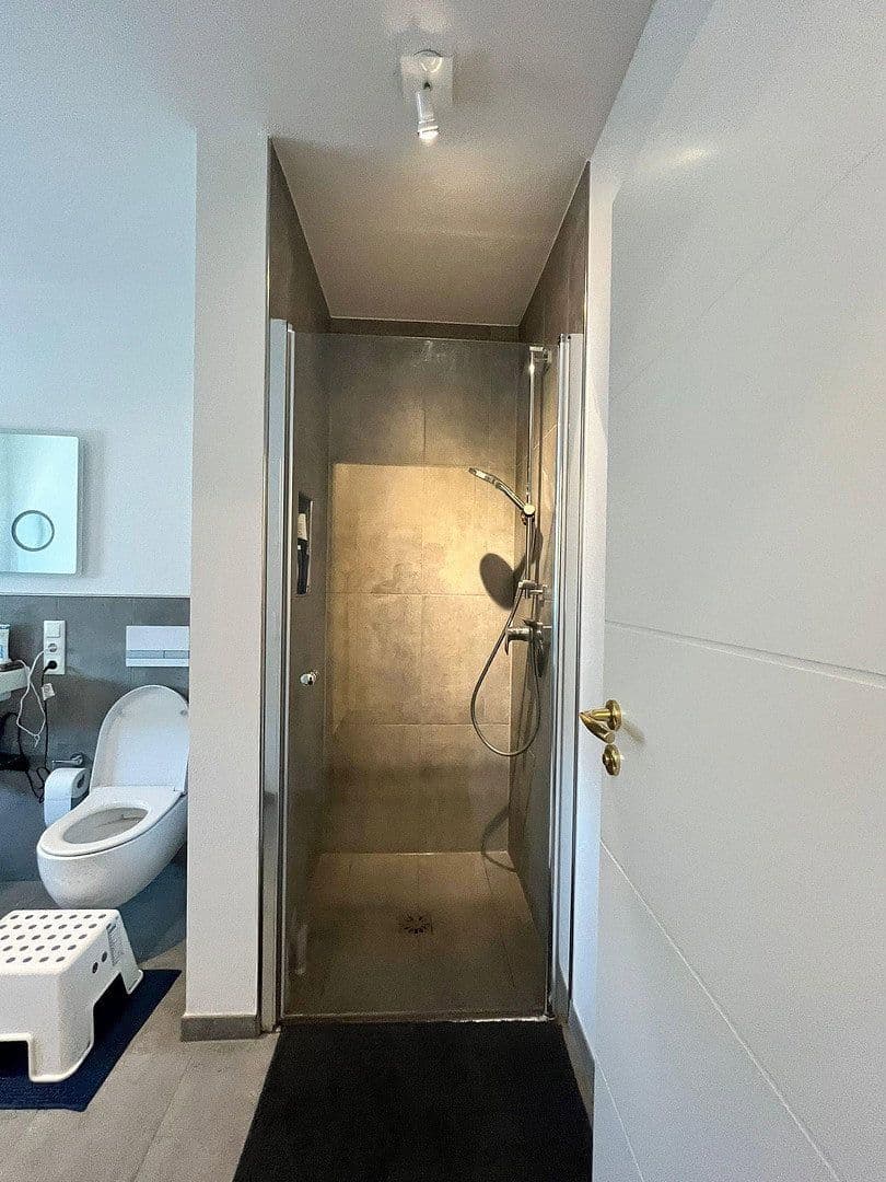 Pronájem domu 157 m², pozemek 400 m², Hurlacher str 28a, Langerringen, Bavorsko Pronájem domu 157 m², pozemek 400 m², Hurlacher str 28a, Langerringen, Bavorsko