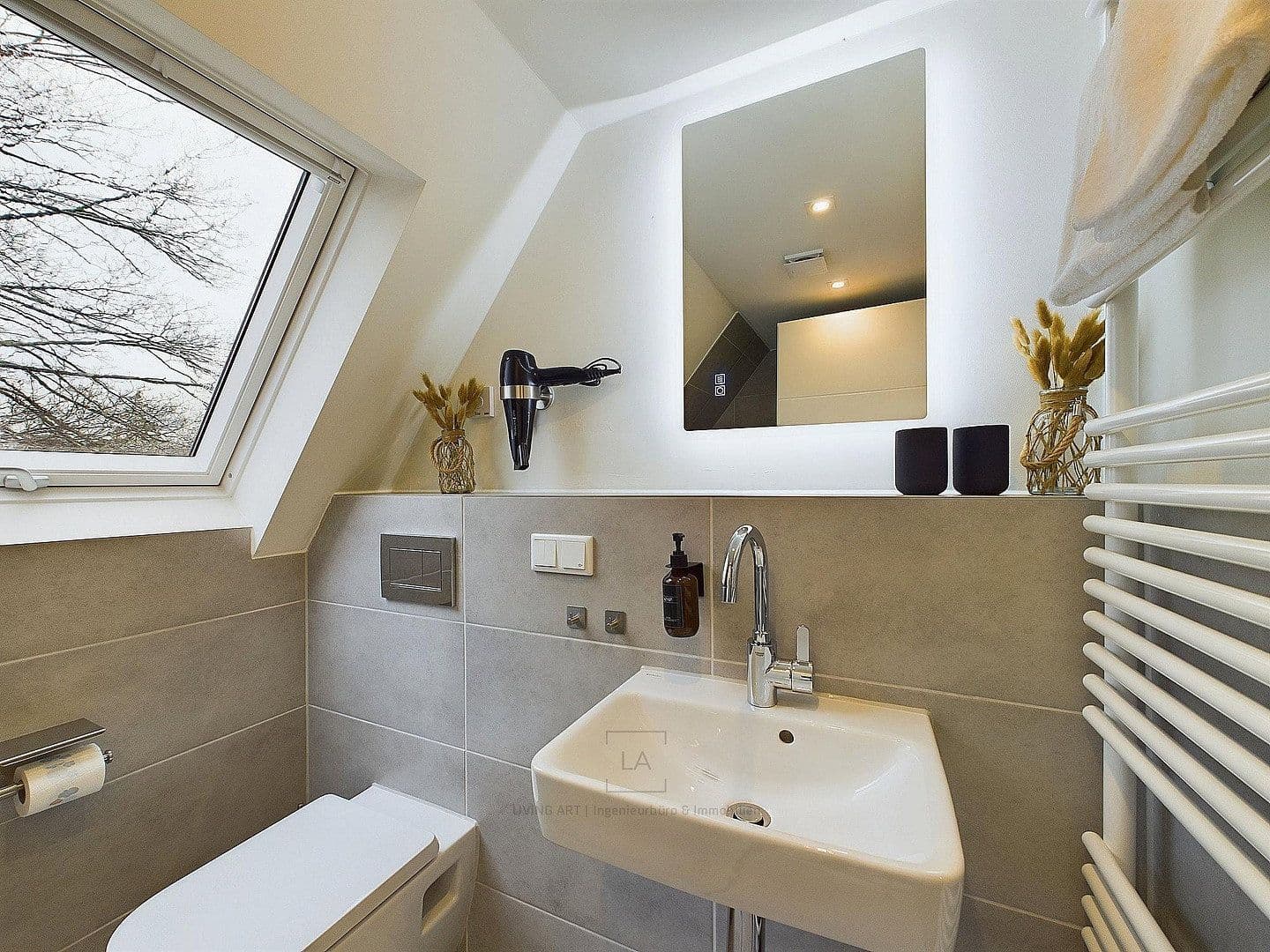 Pronájem bytu 1+kk 35 m², Jägerstraße 30, Leverkusen, Severní Porýní-Vestfálsko Pronájem bytu 1+kk 35 m², Jägerstraße 30, Leverkusen, Severní Porýní-Vestfálsko
