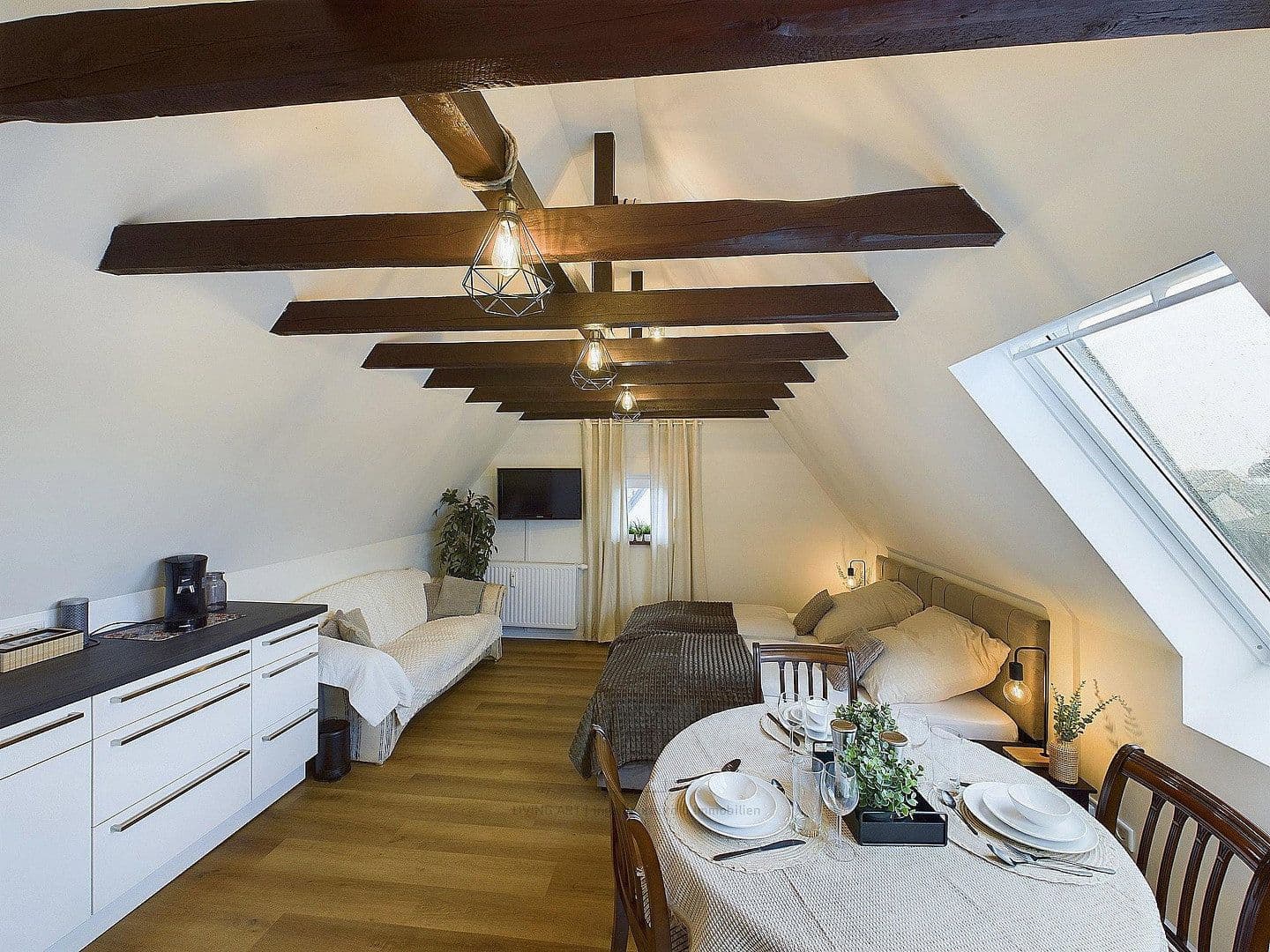 Pronájem bytu 1+kk 35 m², Jägerstraße 30, Leverkusen, Severní Porýní-Vestfálsko Pronájem bytu 1+kk 35 m², Jägerstraße 30, Leverkusen, Severní Porýní-Vestfálsko