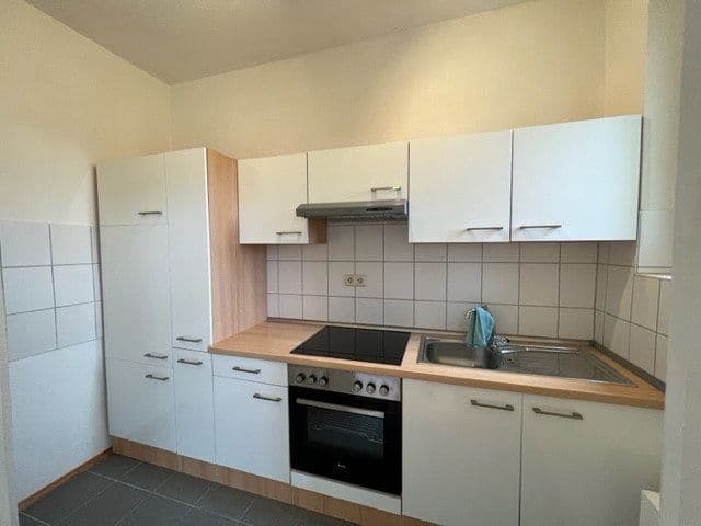 Pronájem bytu 3+1 60 m², Dörrhorststraße 19, Ludwigshafen, Porýní-Falc Pronájem bytu 3+1 60 m², Dörrhorststraße 19, Ludwigshafen, Porýní-Falc