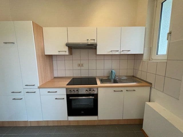 Pronájem bytu 3+1 60 m², Dörrhorststraße 19, Ludwigshafen, Porýní-Falc Pronájem bytu 3+1 60 m², Dörrhorststraße 19, Ludwigshafen, Porýní-Falc