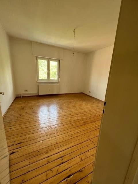 Pronájem bytu 3+1 60 m², Dörrhorststraße 19, Ludwigshafen, Porýní-Falc Pronájem bytu 3+1 60 m², Dörrhorststraße 19, Ludwigshafen, Porýní-Falc