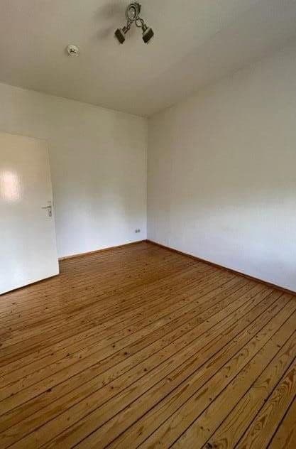 Pronájem bytu 3+1 60 m², Dörrhorststraße 19, Ludwigshafen, Porýní-Falc Pronájem bytu 3+1 60 m², Dörrhorststraße 19, Ludwigshafen, Porýní-Falc