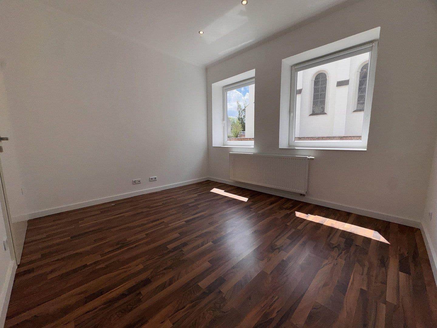 Pronájem bytu 3+1 75 m², Kirchberg 5, Breitenbrunn, Bavorsko Pronájem bytu 3+1 75 m², Kirchberg 5, Breitenbrunn, Bavorsko