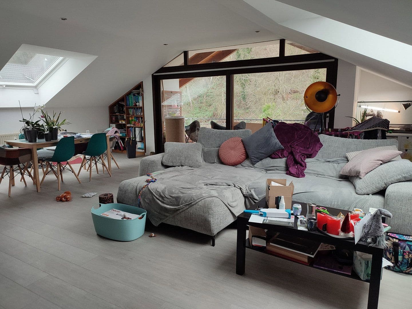 Pronájem bytu 2+1 100 m², Bergstrasse 238, Weinheim, Bádensko-Württembersko Pronájem bytu 2+1 100 m², Bergstrasse 238, Weinheim, Bádensko-Württembersko