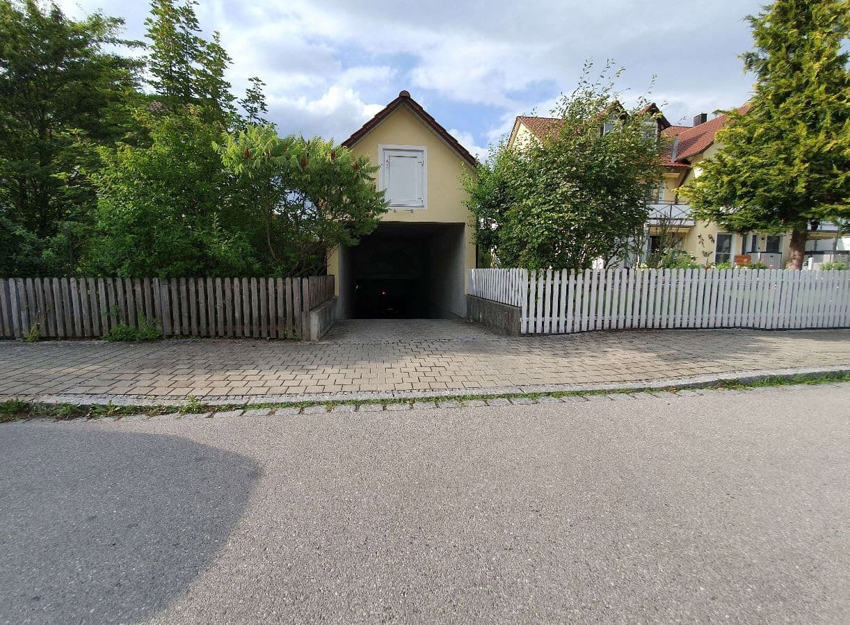 Pronájem bytu 1+1 37 m², Gunzenleestraße 65, Kissing, Bavorsko Pronájem bytu 1+1 37 m², Gunzenleestraße 65, Kissing, Bavorsko