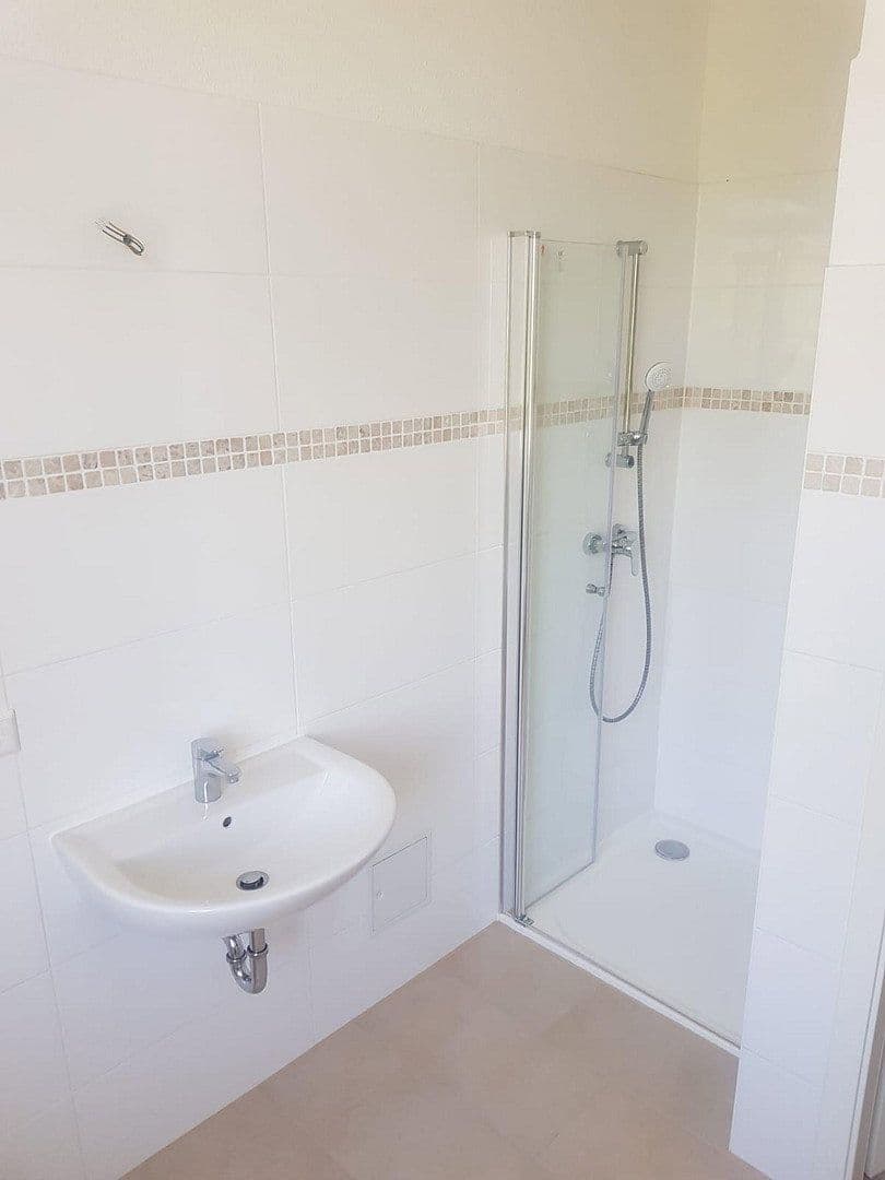 Pronájem bytu 4+1 85 m², Stresemannstrasse 15A, Quedlinburg, Sasko-Anhaltsko Pronájem bytu 4+1 85 m², Stresemannstrasse 15A, Quedlinburg, Sasko-Anhaltsko