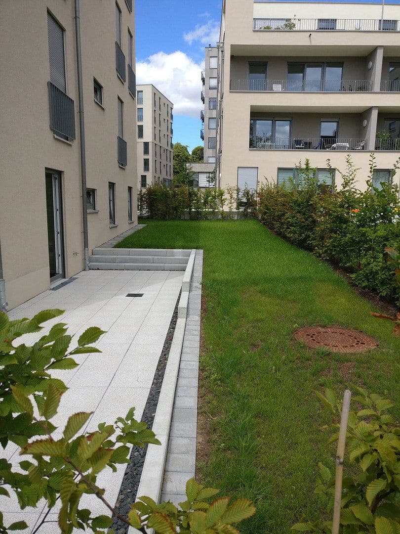 Pronájem bytu 3+1 89 m², Strubbergstraße 48, Frankfurt (Main) - Rödelheim, Hessen Pronájem bytu 3+1 89 m², Strubbergstraße 48, Frankfurt (Main) - Rödelheim, Hessen
