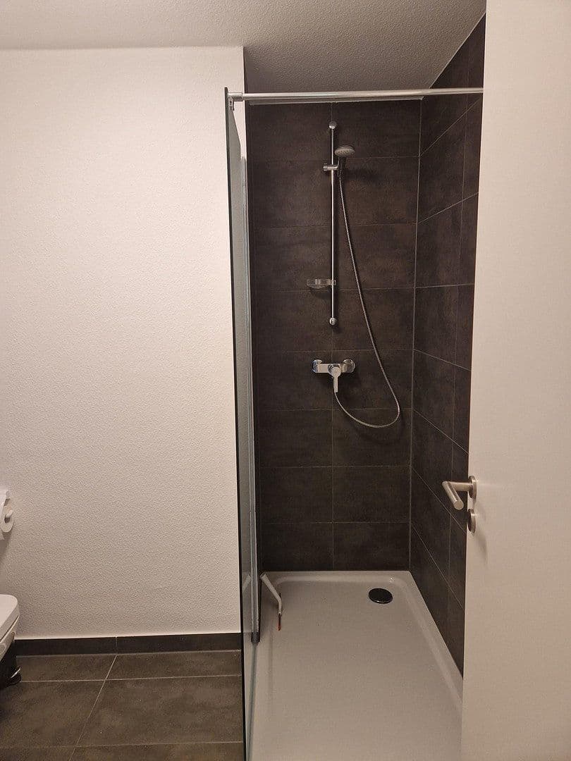 Pronájem bytu 3+1 89 m², Strubbergstraße 48, Frankfurt (Main) - Rödelheim, Hessen Pronájem bytu 3+1 89 m², Strubbergstraße 48, Frankfurt (Main) - Rödelheim, Hessen
