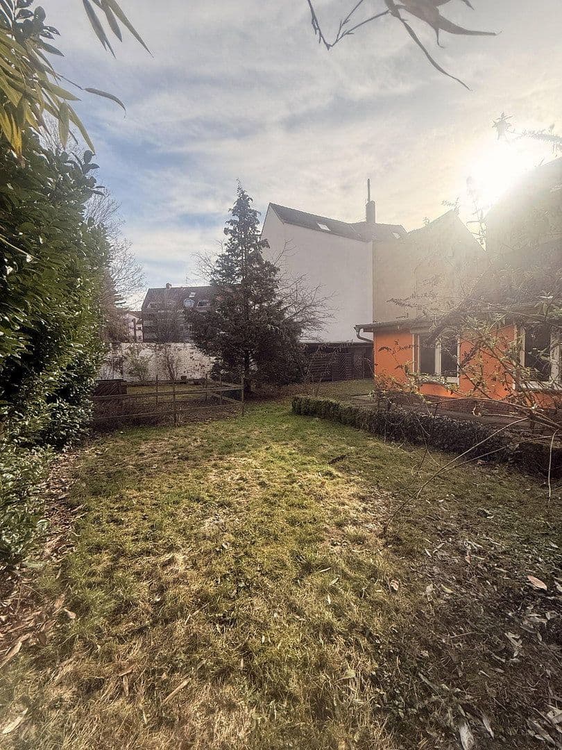 Pronájem domu 180 m², pozemek 500 m², Kapellenstraße 12a, Hannover, Dolní Sasko Pronájem domu 180 m², pozemek 500 m², Kapellenstraße 12a, Hannover, Dolní Sasko