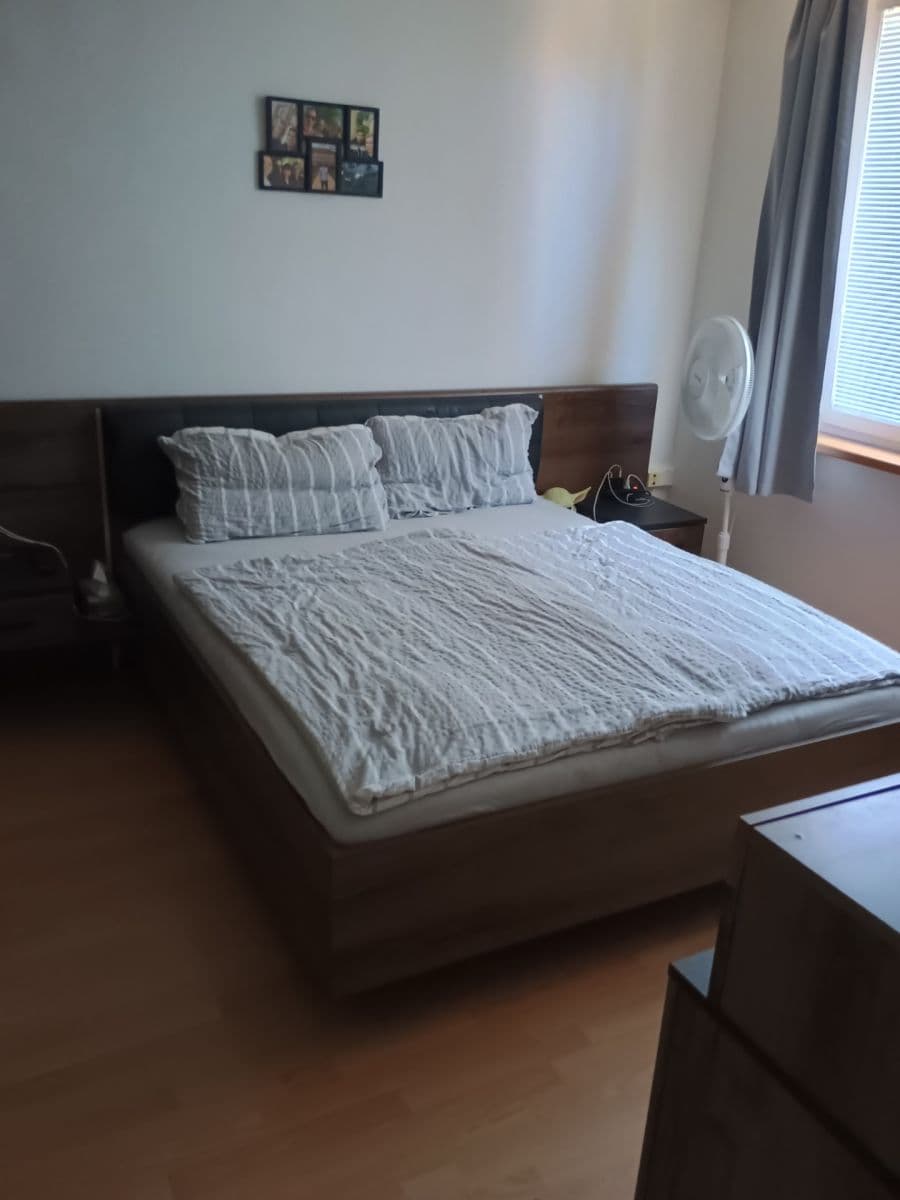 Pronájem bytu 1+1 36 m², Kosmonautů, Louny, Ústecký kraj Pronájem bytu 1+1 36 m², Kosmonautů, Louny, Ústecký kraj