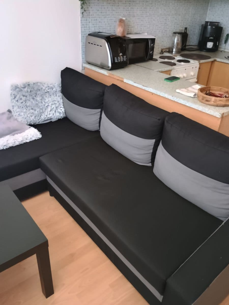 Pronájem bytu 1+1 36 m², Kosmonautů, Louny, Ústecký kraj Pronájem bytu 1+1 36 m², Kosmonautů, Louny, Ústecký kraj