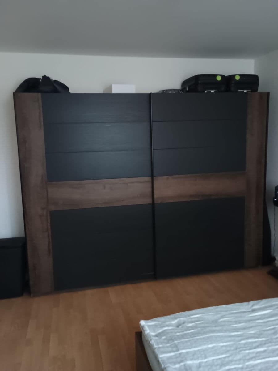 Pronájem bytu 1+1 36 m², Kosmonautů, Louny, Ústecký kraj Pronájem bytu 1+1 36 m², Kosmonautů, Louny, Ústecký kraj