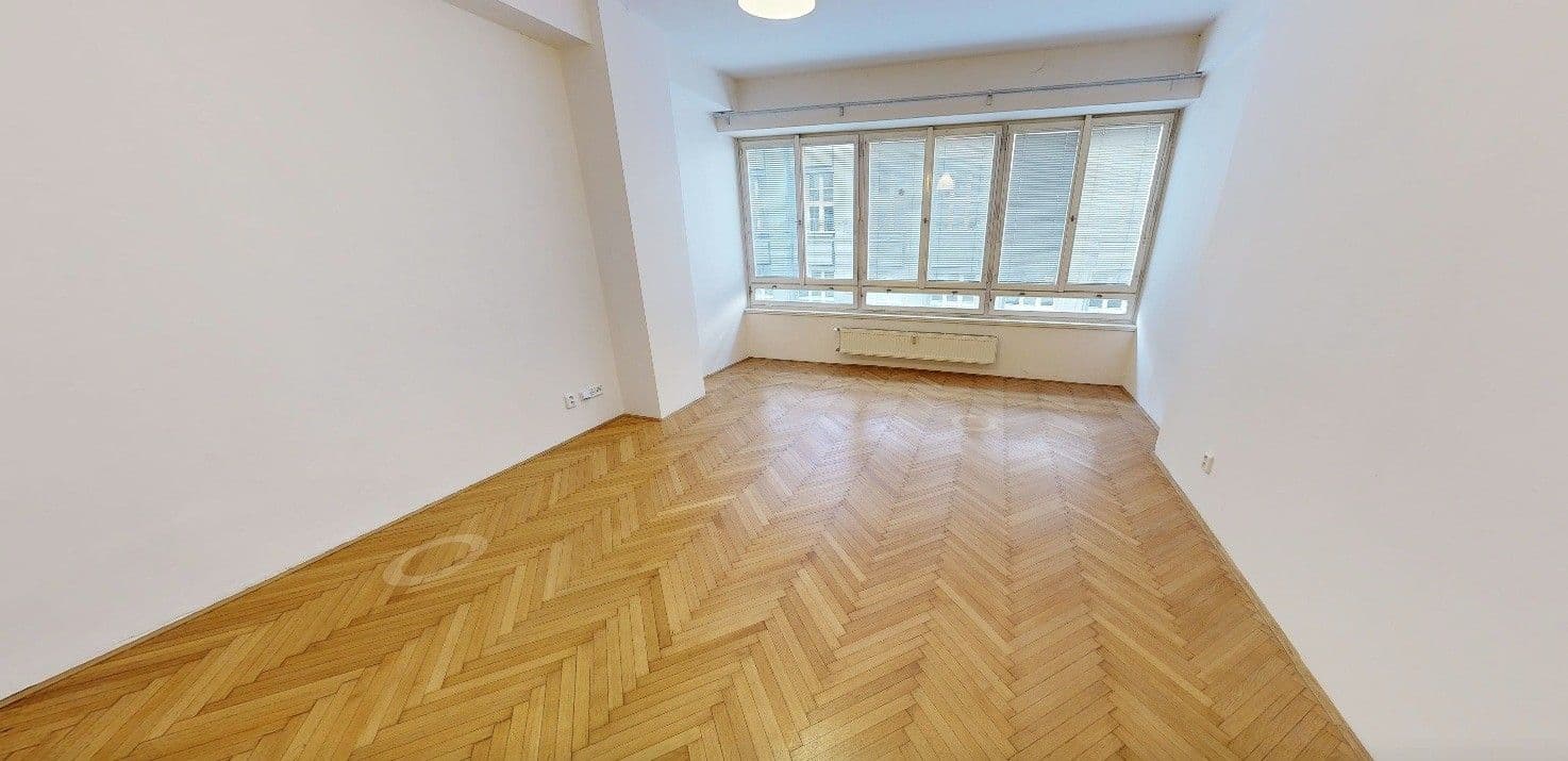 Pronájem bytu 3+1 135 m², Jungmannova, Praha, Praha Pronájem bytu 3+1 135 m², Jungmannova, Praha, Praha