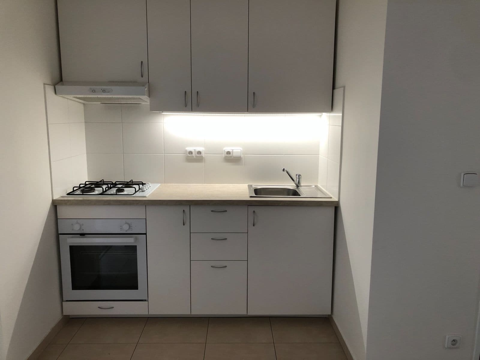 Pronájem bytu 2+kk 53 m², Oblouková, Praha, Praha Pronájem bytu 2+kk 53 m², Oblouková, Praha, Praha