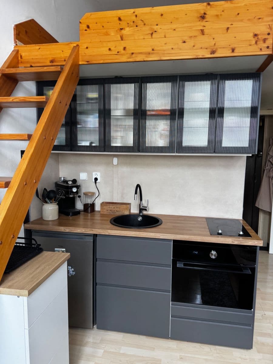 Pronájem bytu 1+kk 22 m², Na Žertvách, Praha, Praha Pronájem bytu 1+kk 22 m², Na Žertvách, Praha, Praha