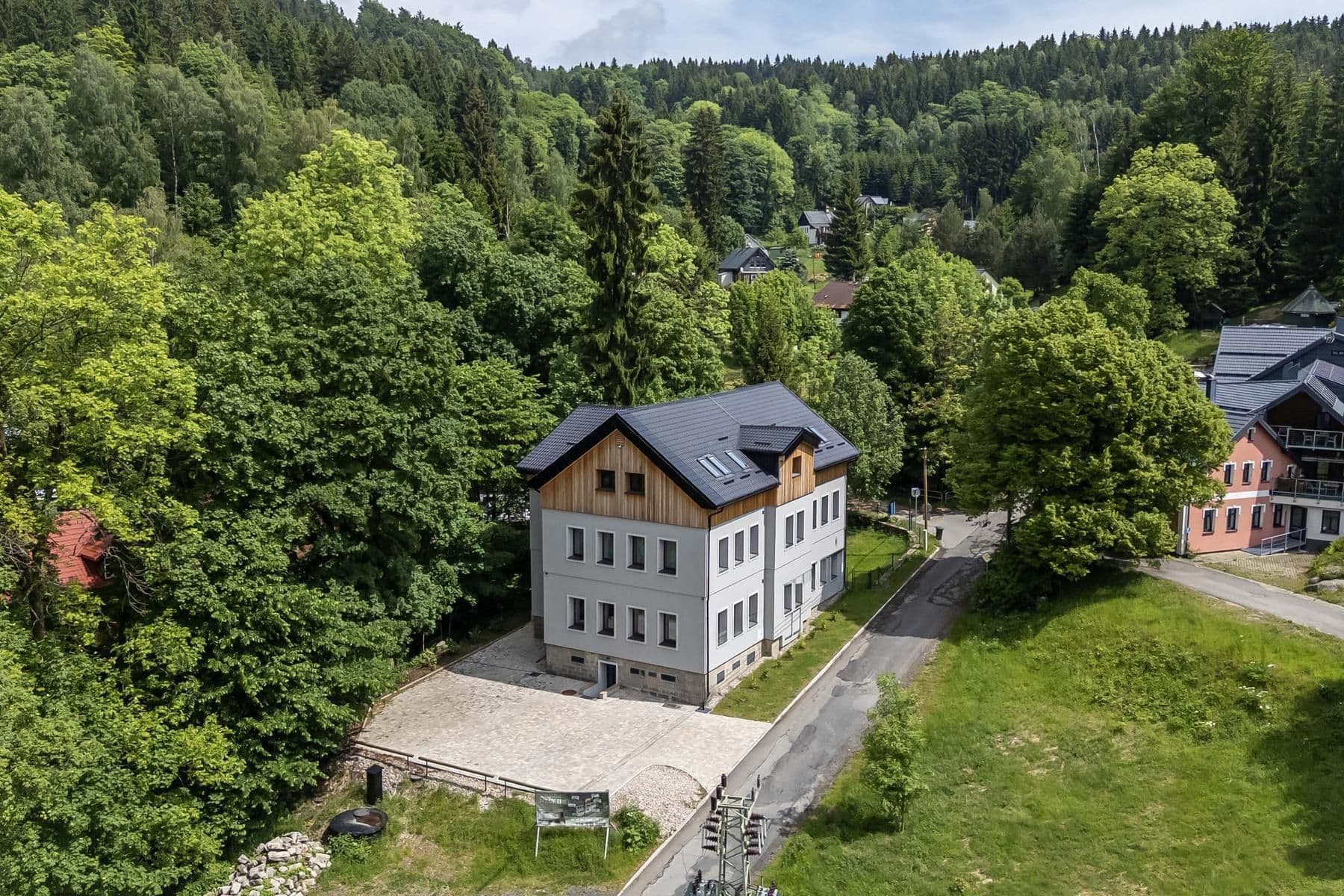 Prodej bytu 2+kk 65 m², Janov nad Nisou, Liberecký kraj Prodej bytu 2+kk 65 m², Janov nad Nisou, Liberecký kraj