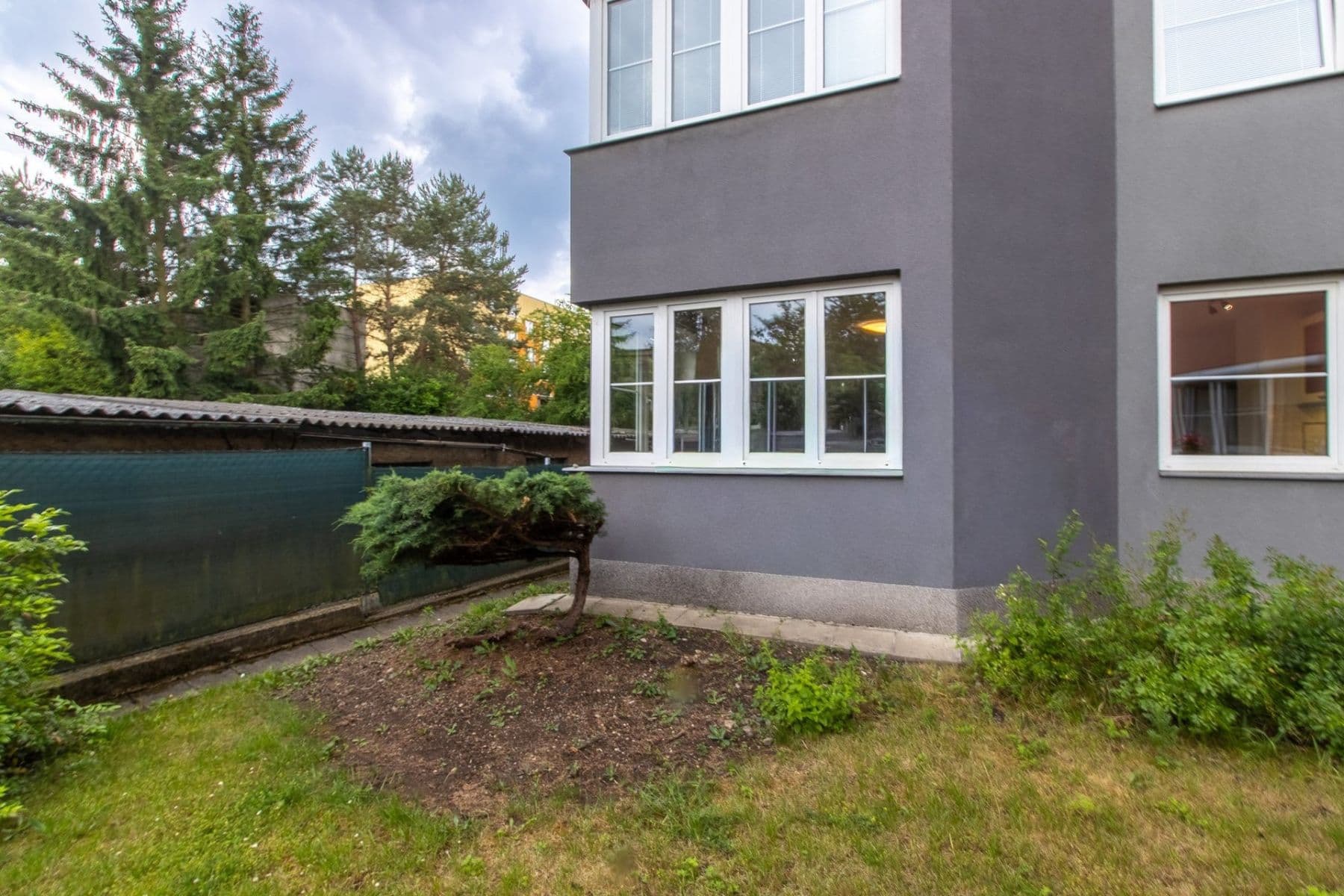 Pronájem bytu 1+kk 50 m², Kmochova, Hostivice, Středočeský kraj Pronájem bytu 1+kk 50 m², Kmochova, Hostivice, Středočeský kraj
