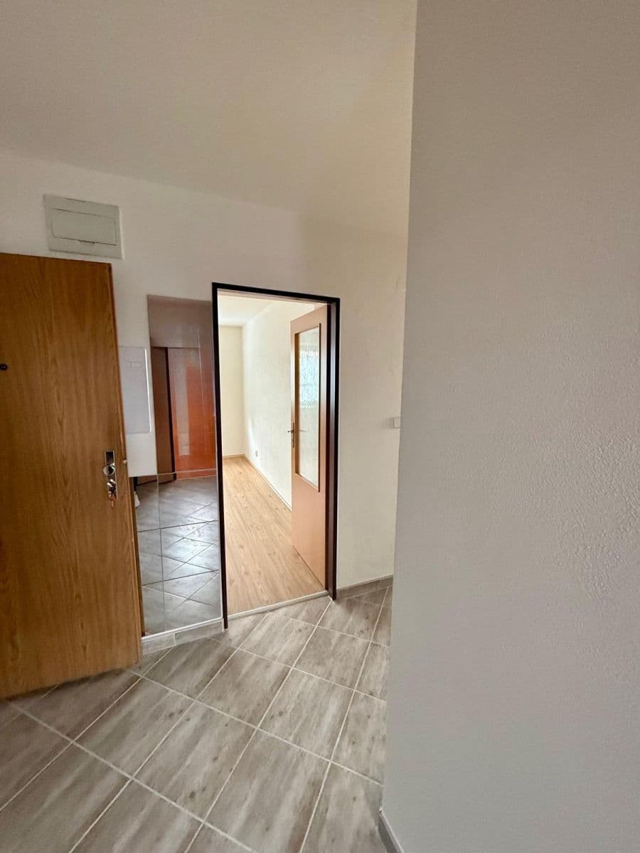 Pronájem bytu 2+1 54 m², Úlehlova, Strážnice, Jihomoravský kraj Pronájem bytu 2+1 54 m², Úlehlova, Strážnice, Jihomoravský kraj