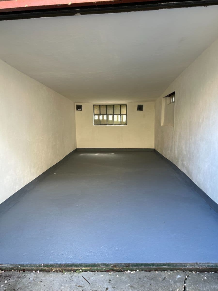 Prodej garáže 16 m², Praha, Praha Prodej garáže 16 m², Praha, Praha