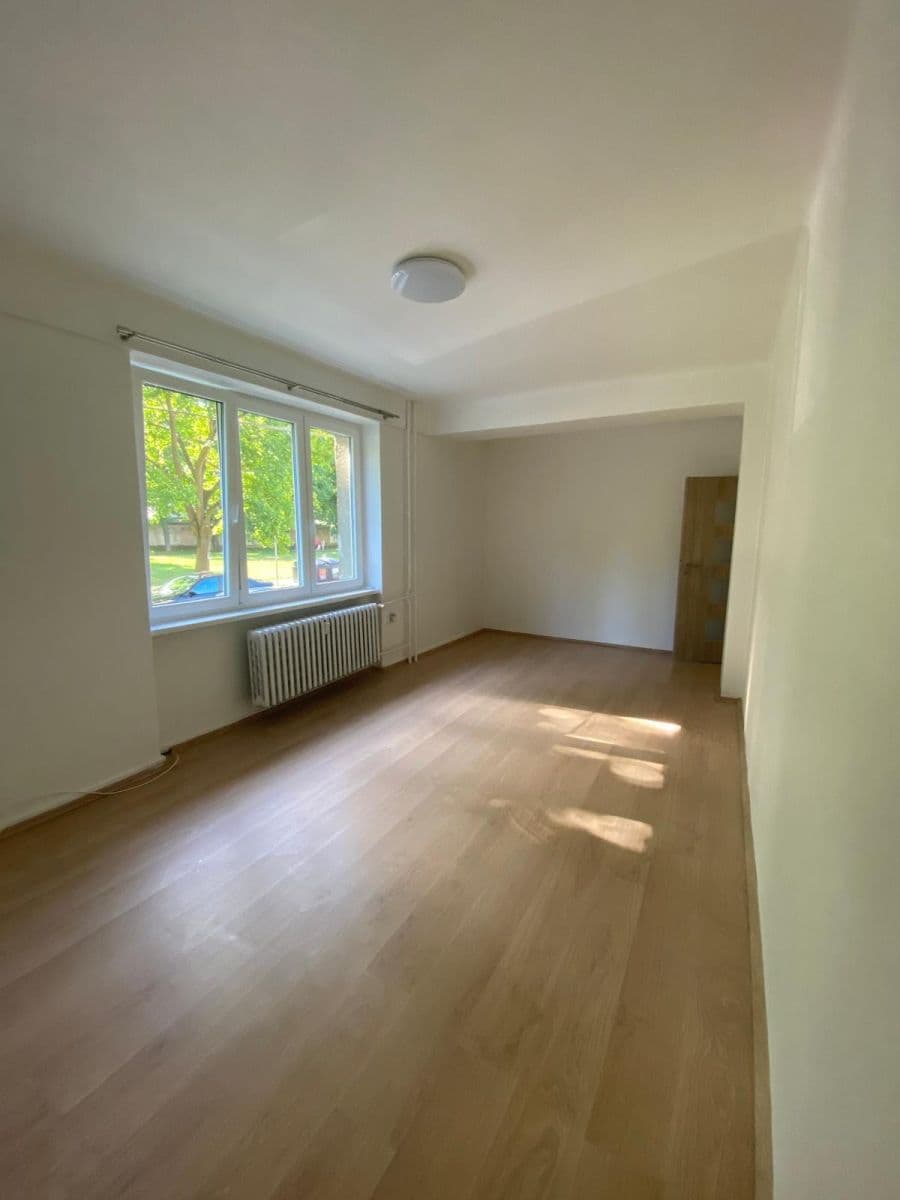 Pronájem bytu 2+1 50 m², Wolkerova, Lovosice, Ústecký kraj Pronájem bytu 2+1 50 m², Wolkerova, Lovosice, Ústecký kraj