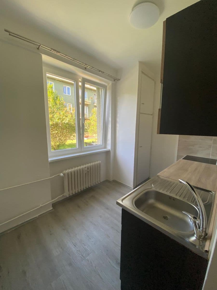 Pronájem bytu 2+1 50 m², Wolkerova, Lovosice, Ústecký kraj Pronájem bytu 2+1 50 m², Wolkerova, Lovosice, Ústecký kraj