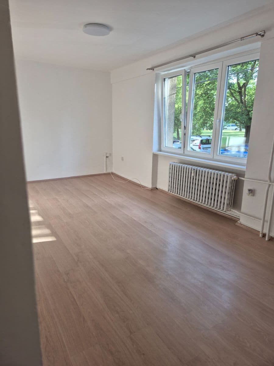 Pronájem bytu 2+1 50 m², Wolkerova, Lovosice, Ústecký kraj Pronájem bytu 2+1 50 m², Wolkerova, Lovosice, Ústecký kraj