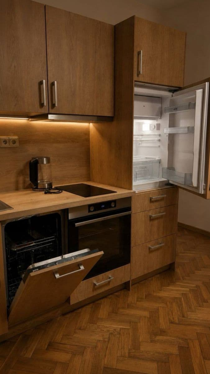 Pronájem bytu 31 m², Na Plzeňce, Praha, Praha Pronájem bytu 31 m², Na Plzeňce, Praha, Praha
